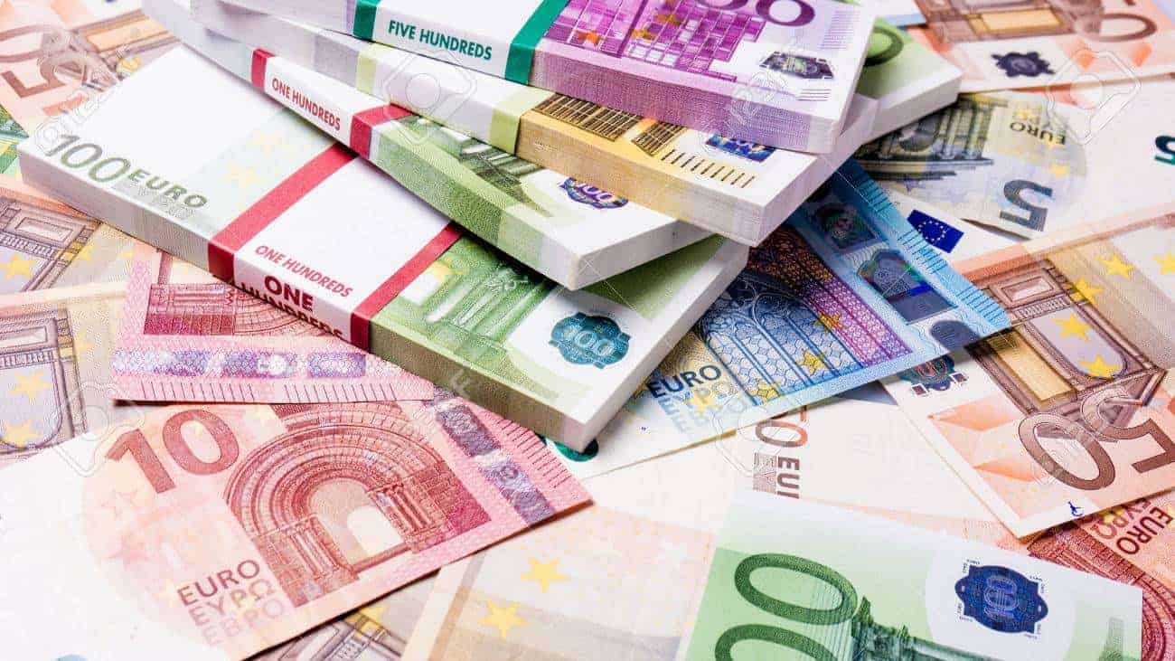 Holiday Money Currency Converter - TravelZine - The Online Travel Magazine for the Latest Travel ...